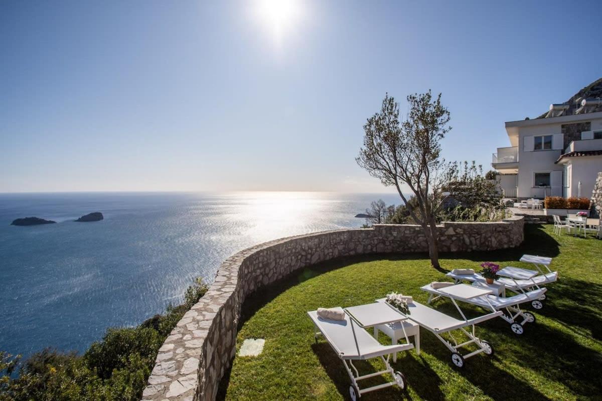 Belvedere Delle Sirene With Views Pool And Guest Services Colli di Fontanelle Exterior photo