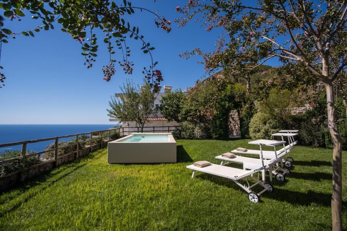 Belvedere Delle Sirene With Views Pool And Guest Services Colli di Fontanelle Exterior photo