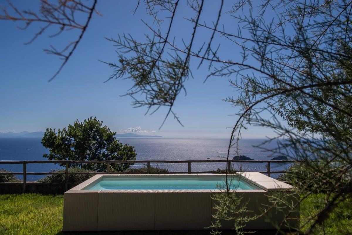 Belvedere Delle Sirene With Views Pool And Guest Services Colli di Fontanelle Exterior photo