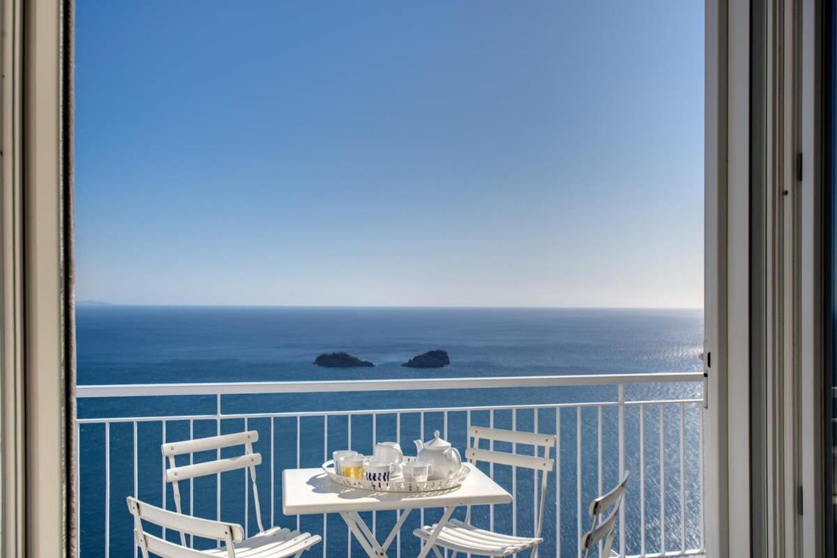 Belvedere Delle Sirene With Views Pool And Guest Services Colli di Fontanelle Exterior photo
