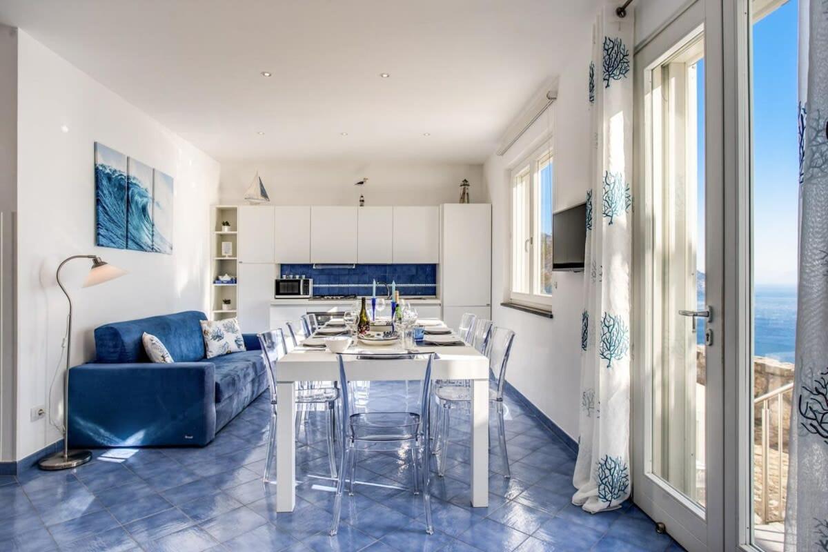 Belvedere Delle Sirene With Views Pool And Guest Services Colli di Fontanelle Exterior photo