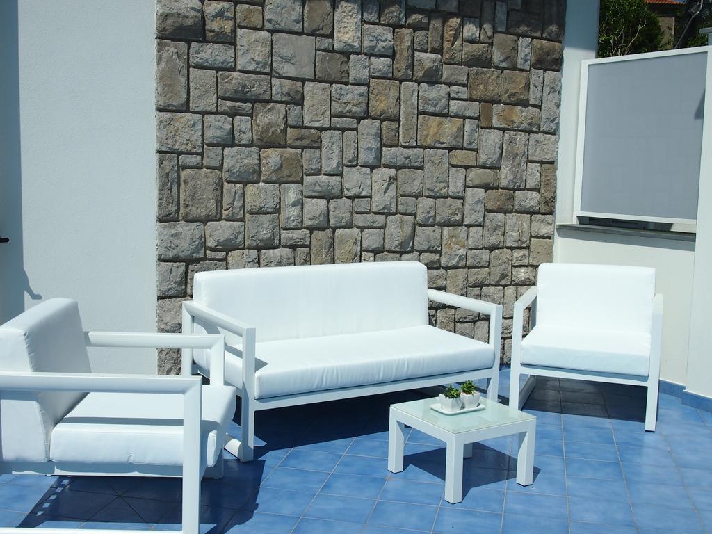 Belvedere Delle Sirene With Views Pool And Guest Services Colli di Fontanelle Room photo